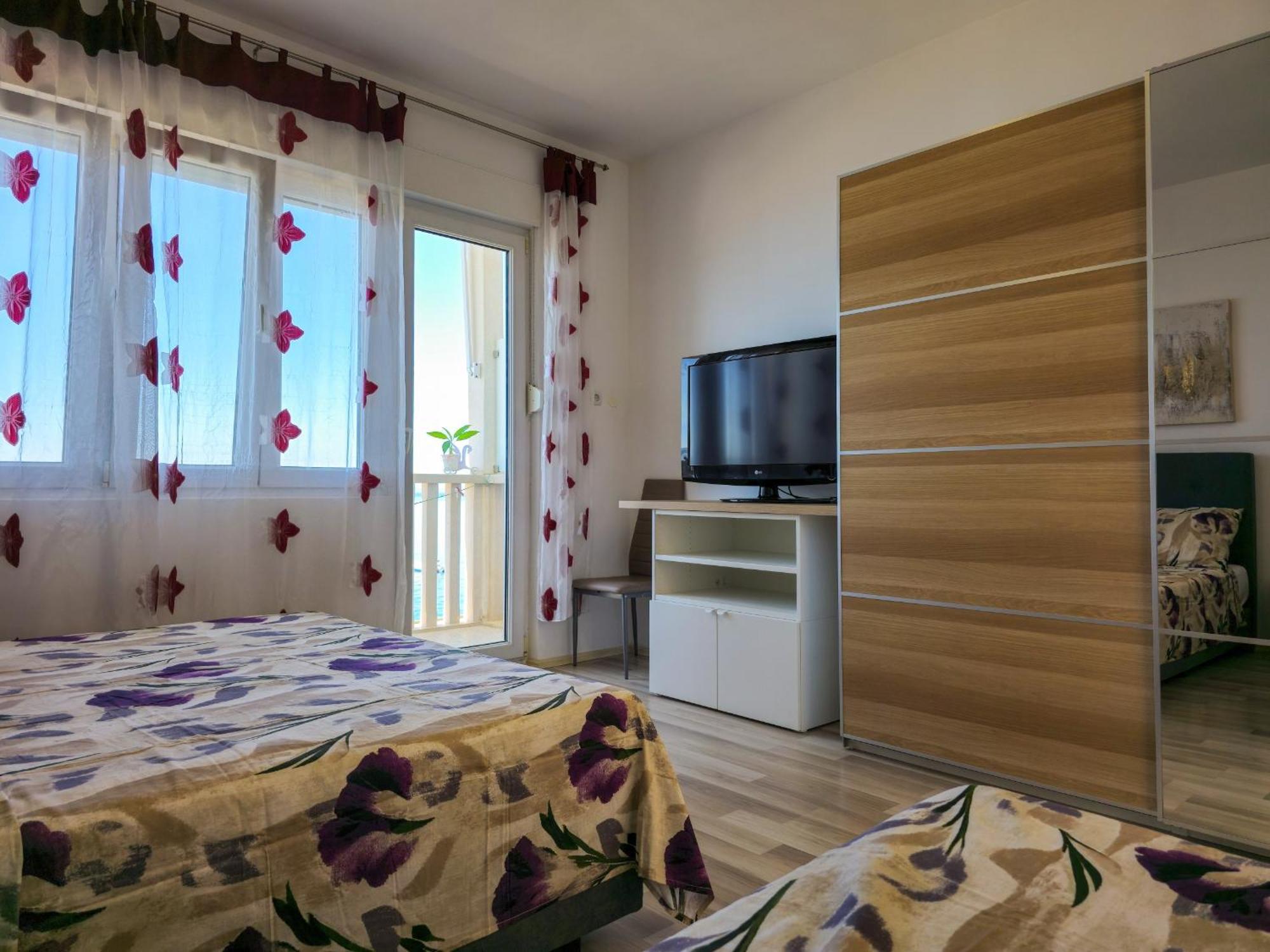 Apartments Neda Omiš Стая снимка