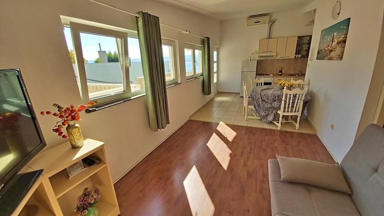 Apartments Neda Omiš Екстериор снимка